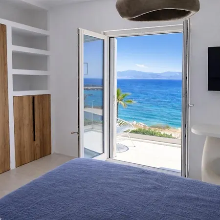 Villa Black Pearl - Sea Front *