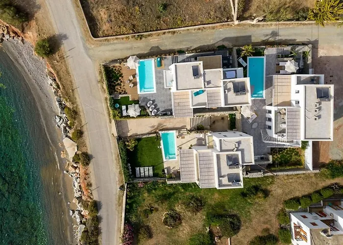 Villa Black Pearl - Sea Front Ampelas