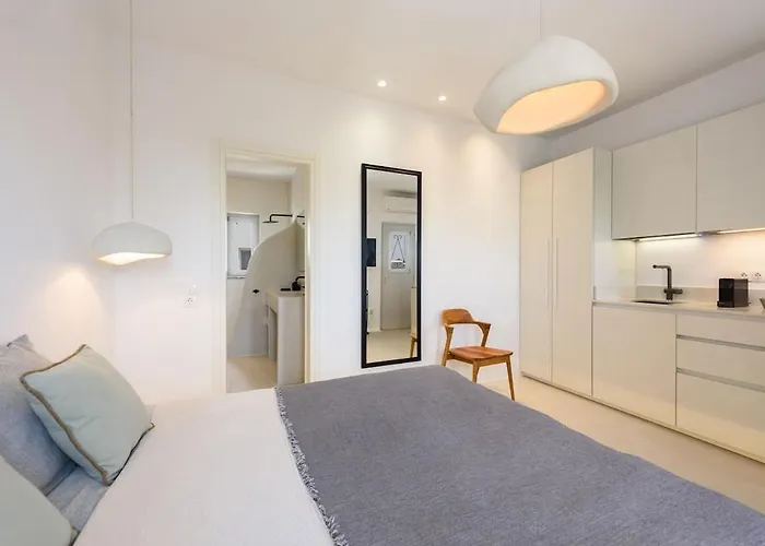 Villa Black Pearl - Sea Front Ampelas