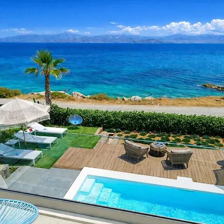 Black Pearl - Sea Front Villa